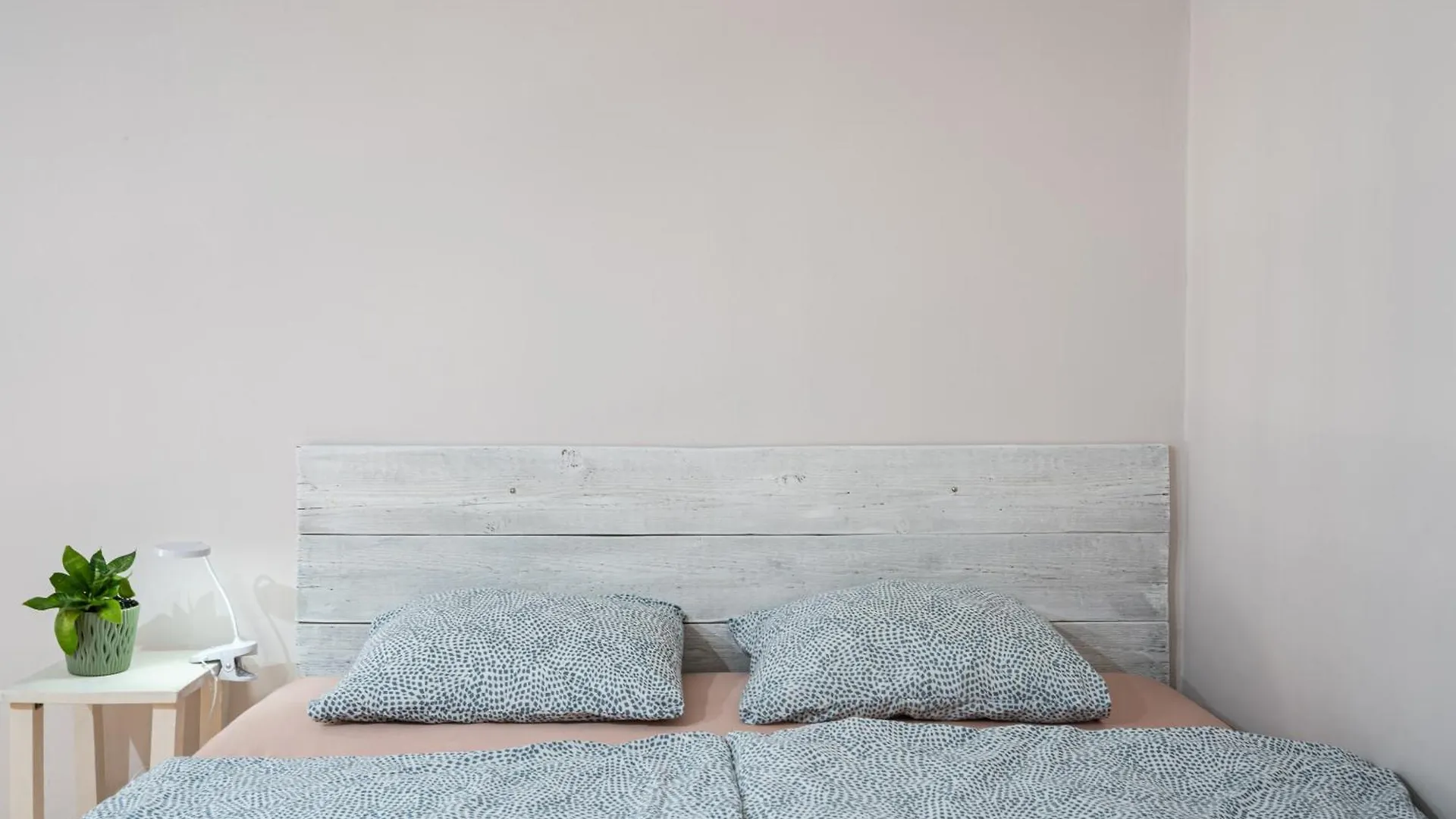 Affordable Heroes' Square Residence Budapest